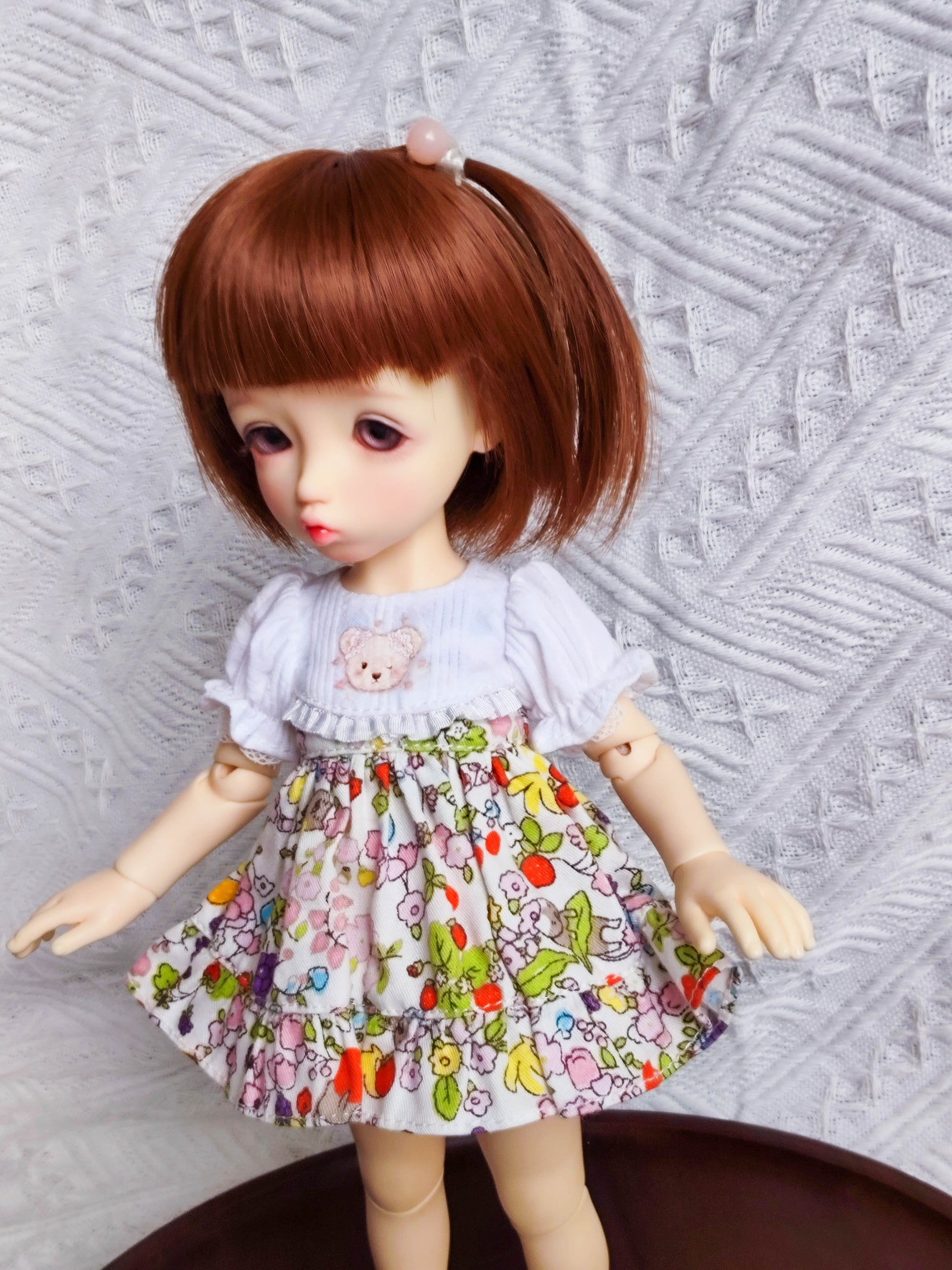 1/6 BJD YoSD doll clothes, side profile of bear embroidered sweet Lolita dress.