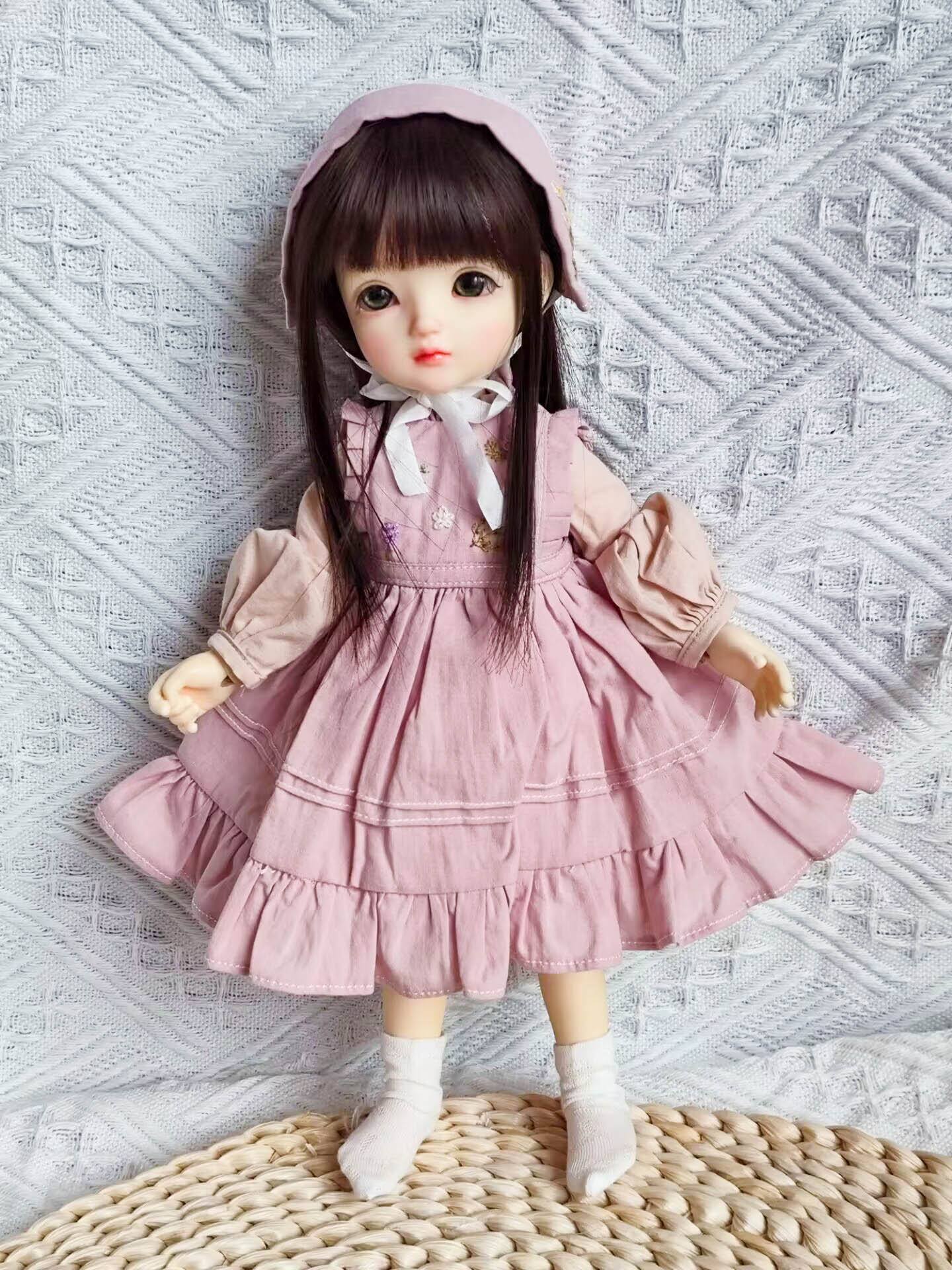 1/6 BJD YoSD doll clothes, handmade vintage prairie floral pinafore dress, front view.