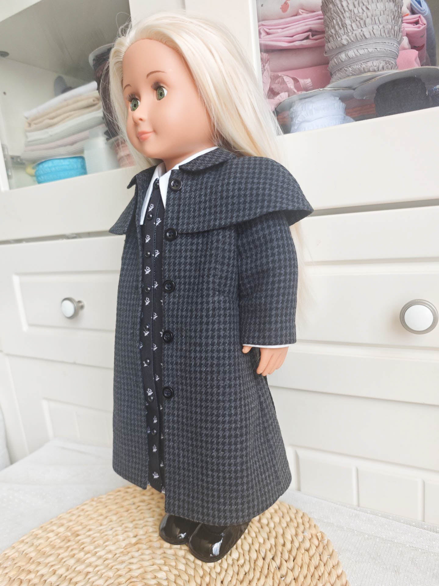 Handmade Wednesday Cosplay Dark Academia Houndstooth Coat  for 18 Inch Dolls