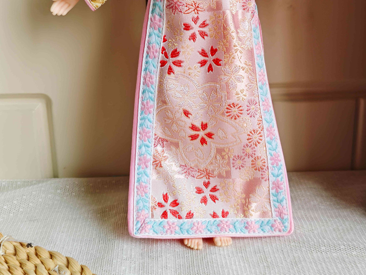 Chinese Embroidered Qipao Blythe Outfit | Handmade Doll Clothes for OB22 & OB24