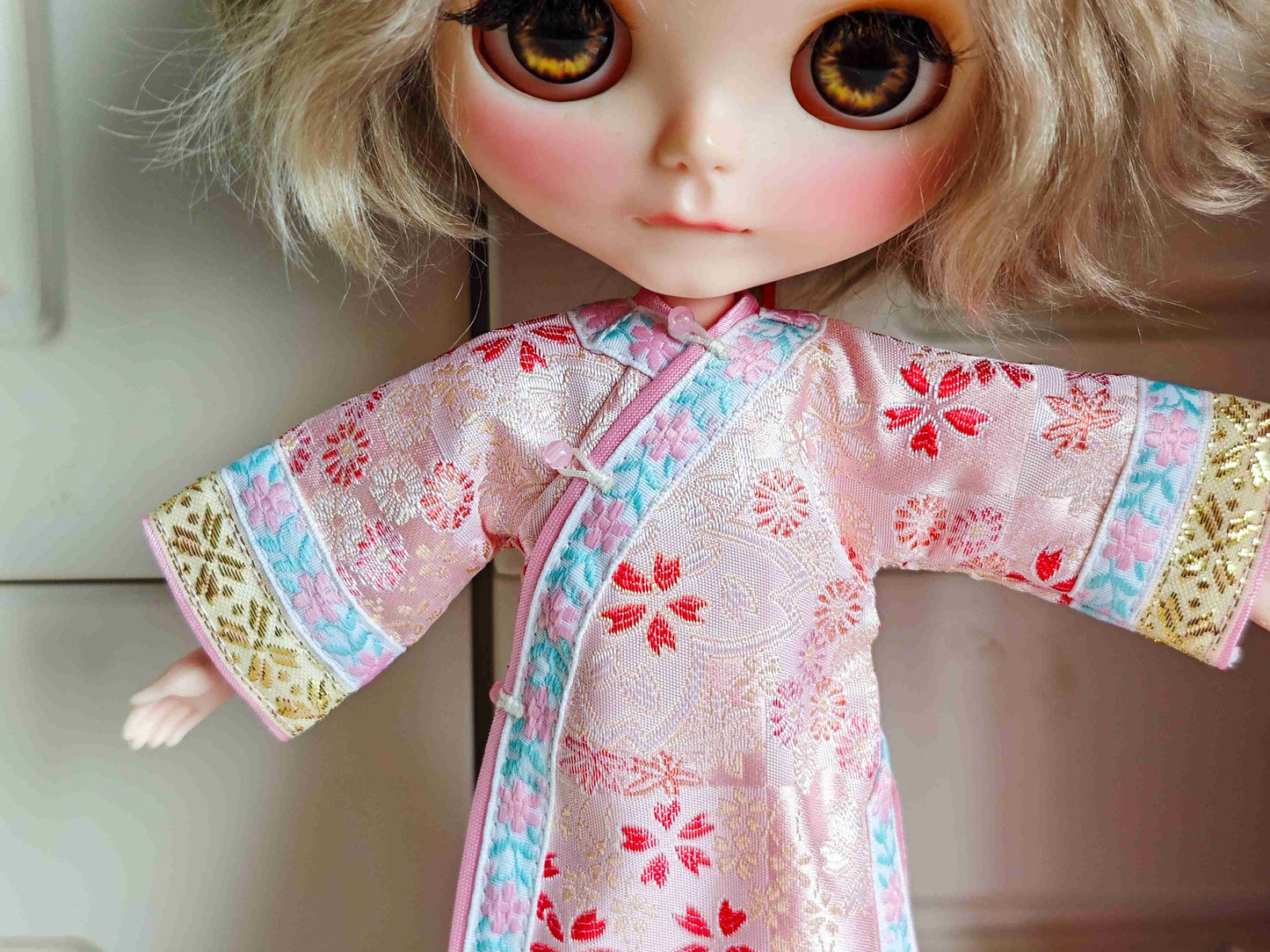 Chinese Embroidered Qipao Blythe Outfit | Handmade Doll Clothes for OB22 & OB24