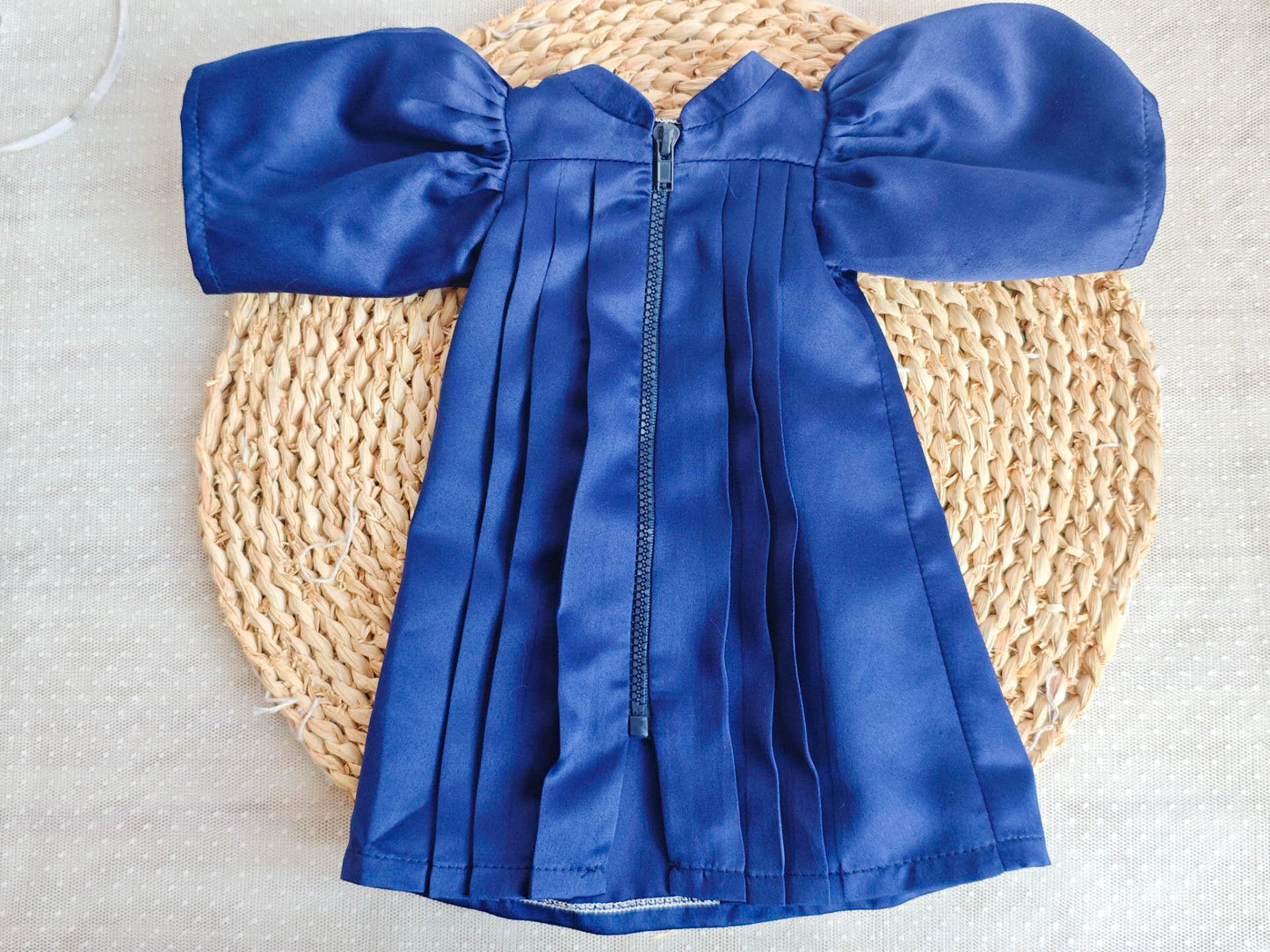 Classic Graduation Cap & Gown Set for 18 Inch Dolls