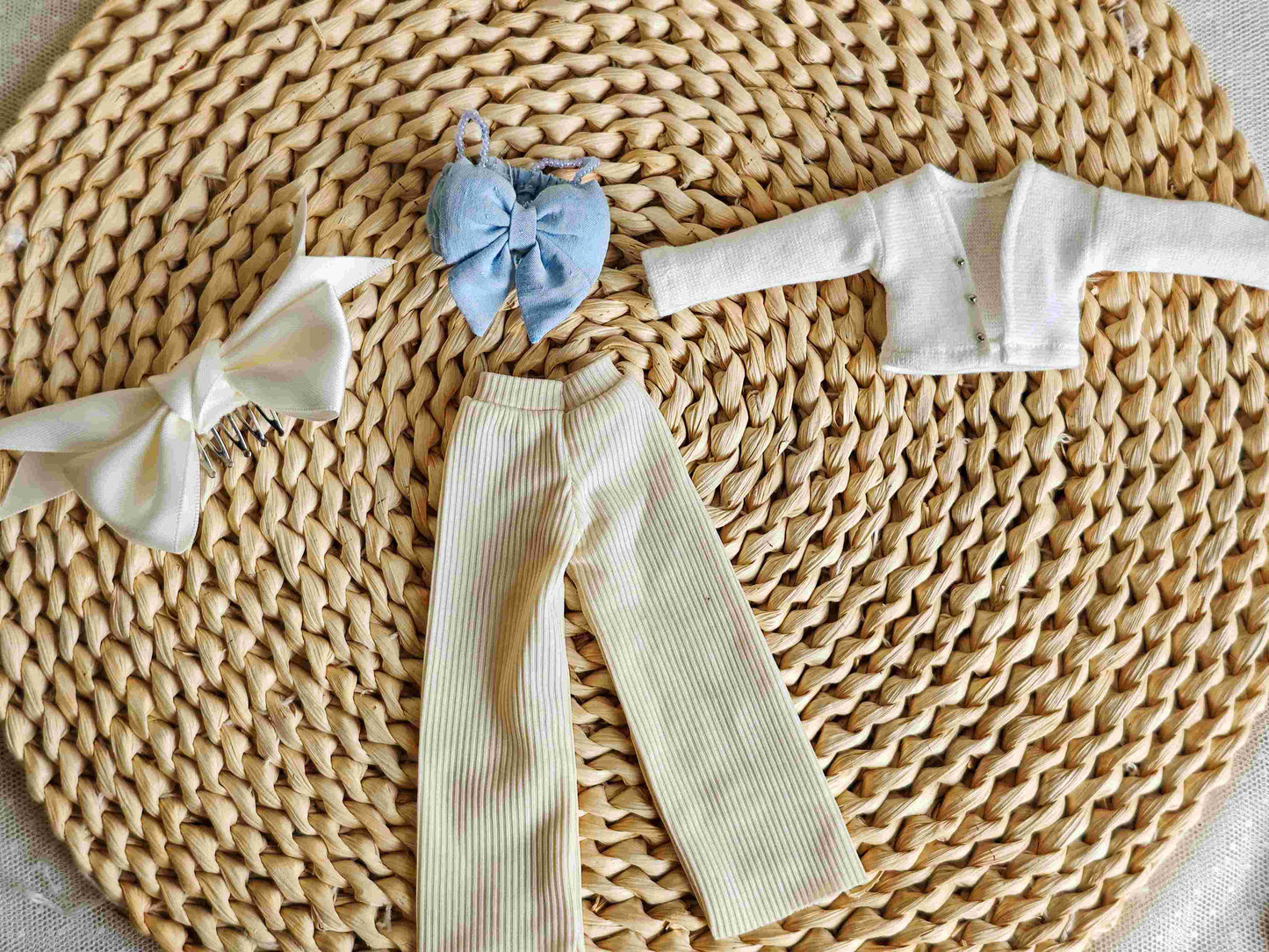 Pastel Sweetheart Blythe Outfit | Handmade Doll Clothes for OB22 & OB24