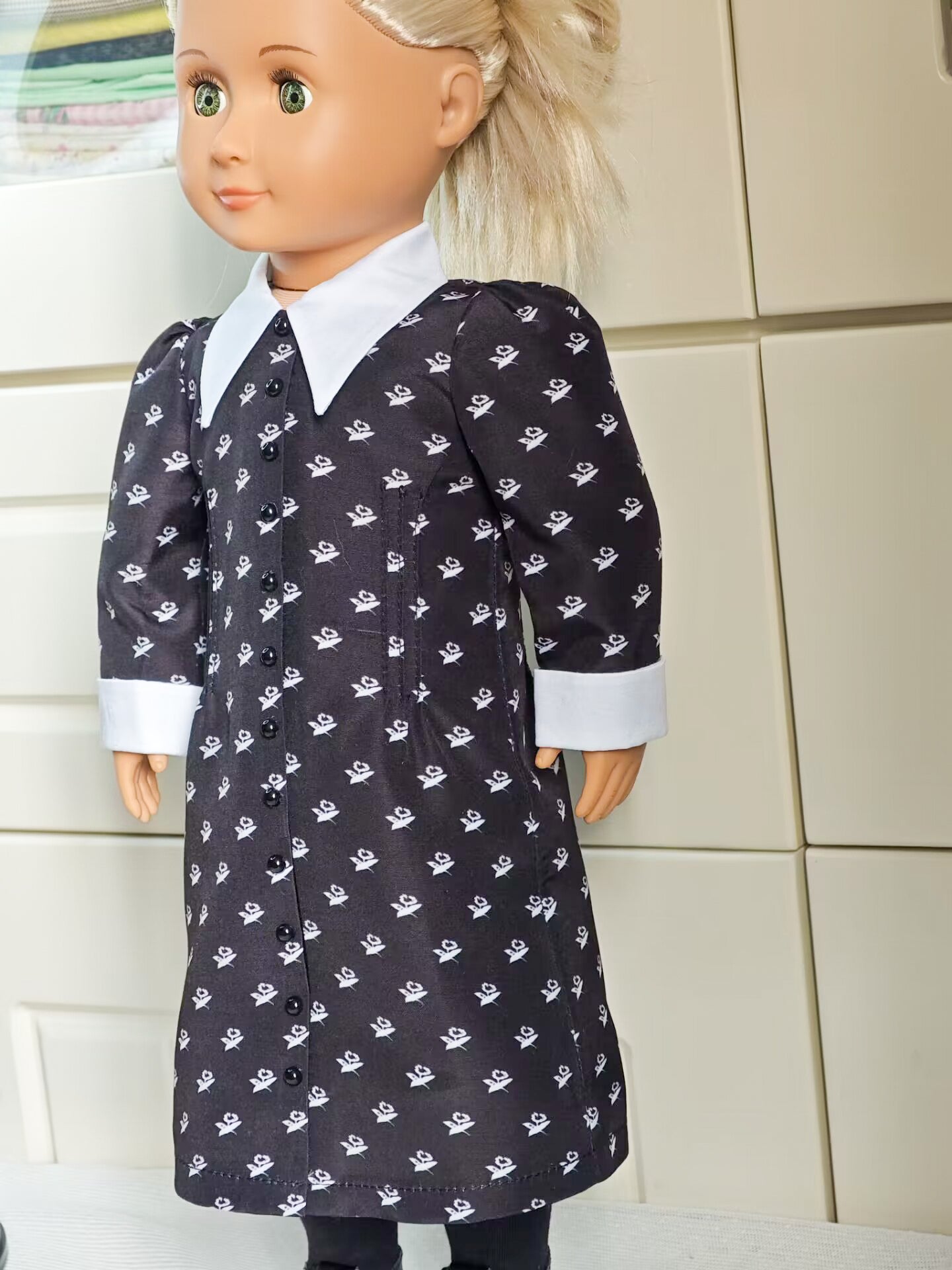 Wednesday Style Gothic Academy School Dress for 18 Inch Dolls