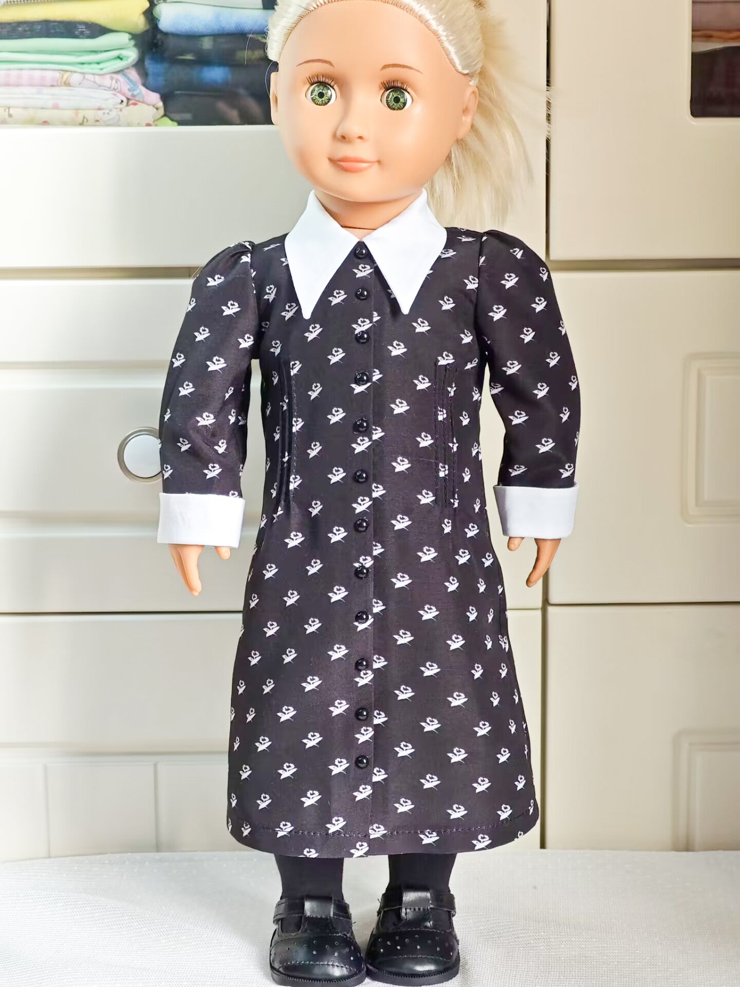 Wednesday Style Gothic Academy School Dress for 18 Inch Dolls