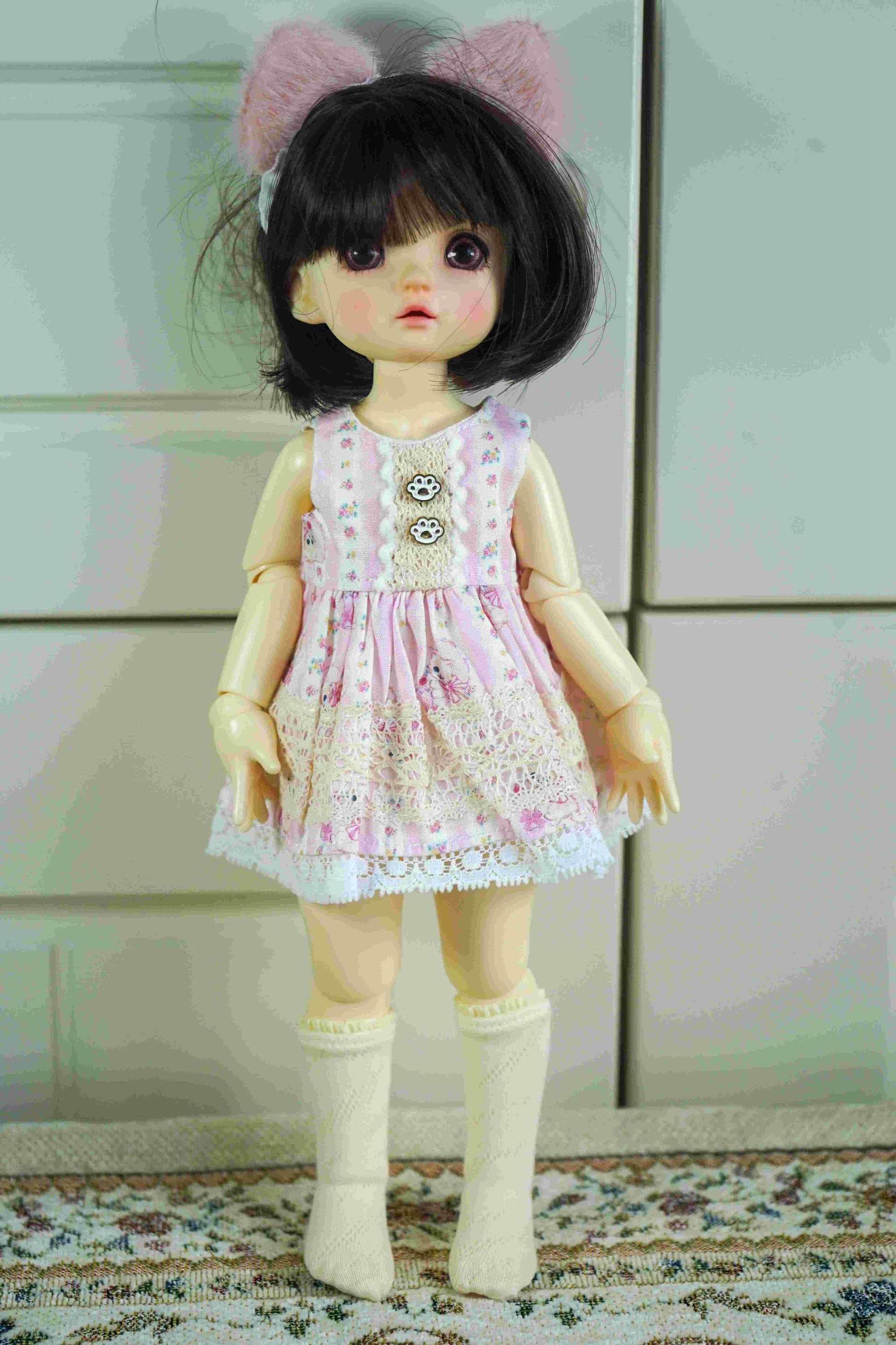 Front view of the inner floral pinafore dress for 1/6 BJD YoSD dolls.