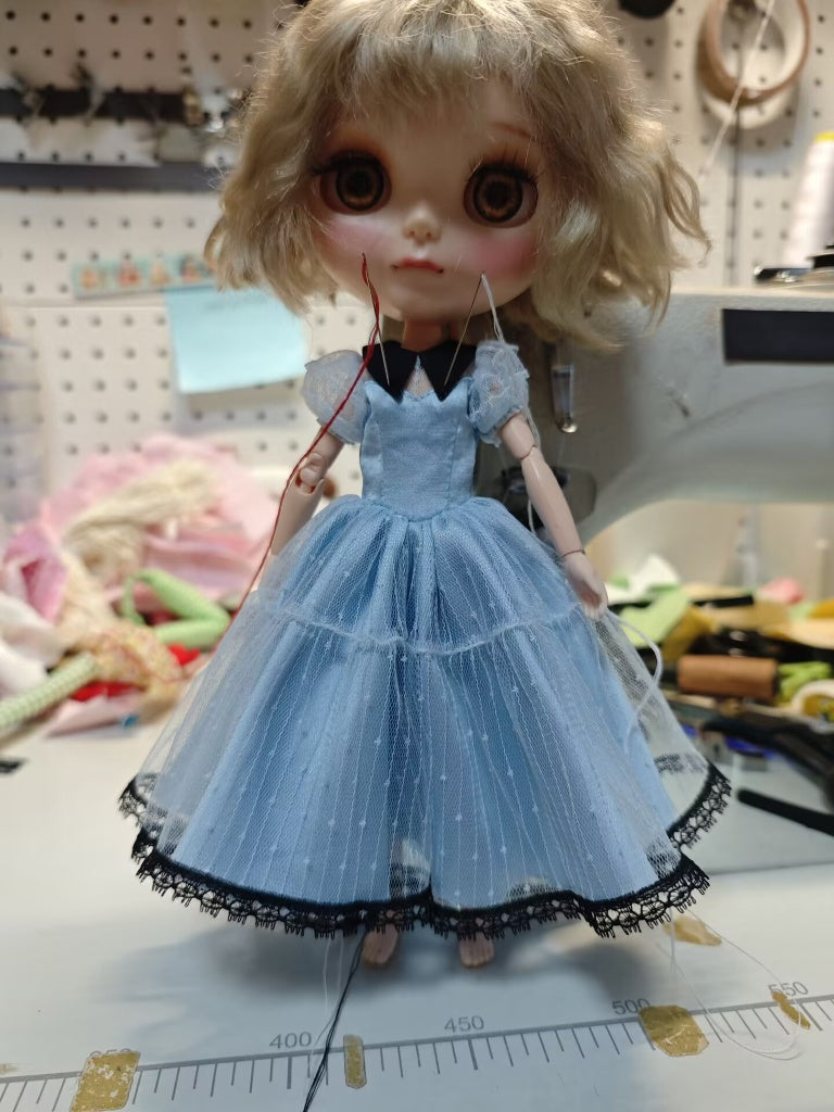 Behind the scenes look at the 100 percent original handcrafted sewing process of Dollumico clothes.